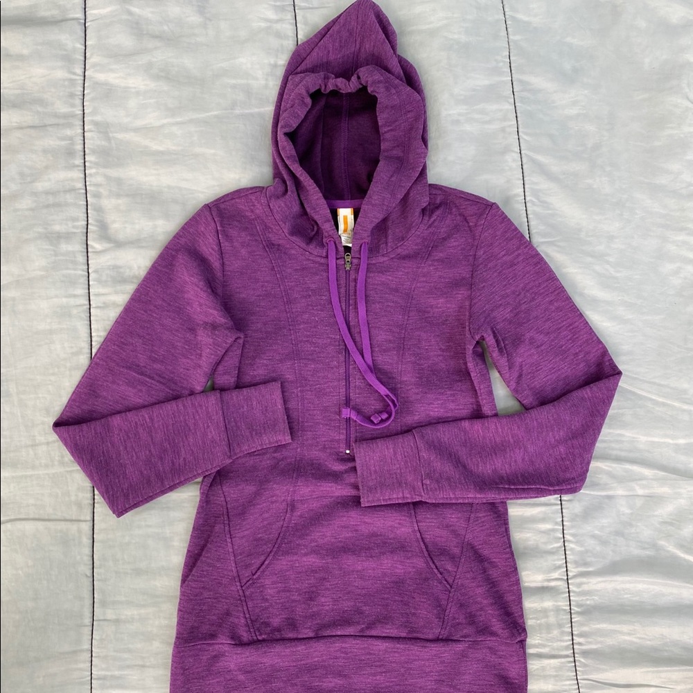 NWOT Lucy Hoodie Purple XS.